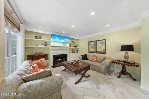 3267 Jupiter Hills Circle E Jacksonville FL 32225