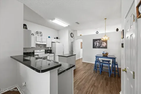 2303 Ravines Lake Road Middleburg FL 32068