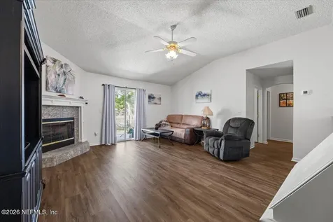 2303 Ravines Lake Road Middleburg FL 32068