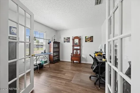 2303 Ravines Lake Road Middleburg FL 32068