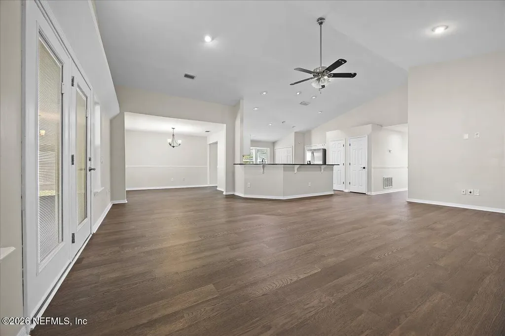 2120 Street Martins Drive E Jacksonville FL 32246
