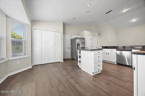 2120 St Martins Drive E Jacksonville FL 32246
