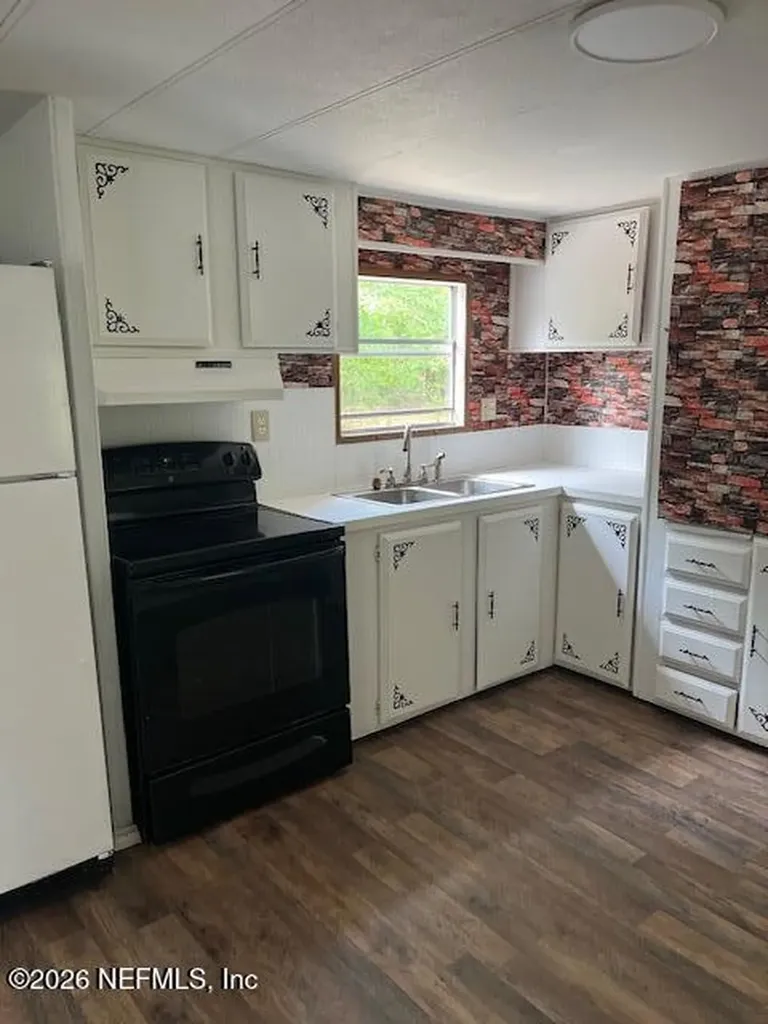 823 Janet Avenue Interlachen FL 32148