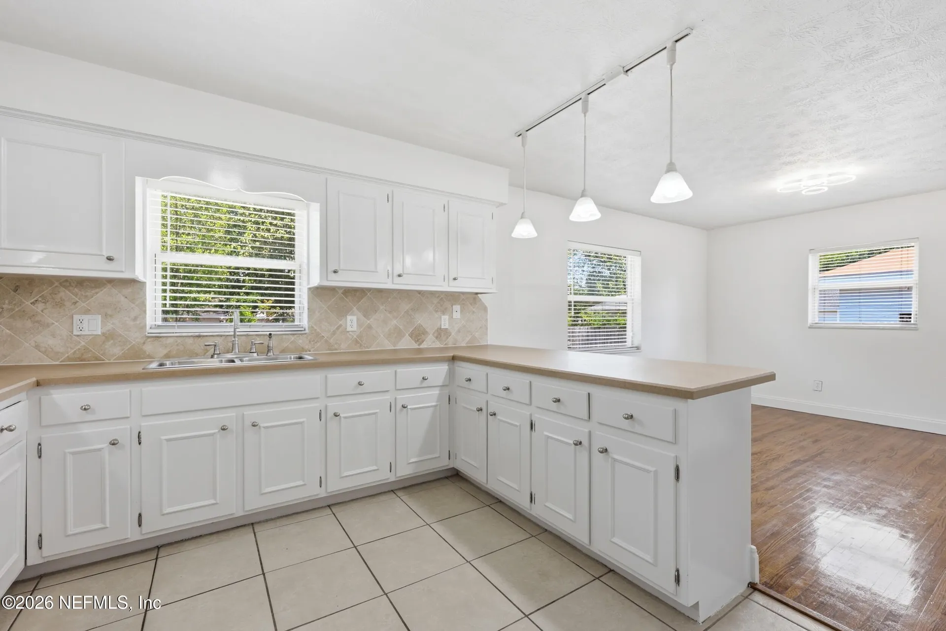 5855 W Jaguar Drive Jacksonville FL 32244