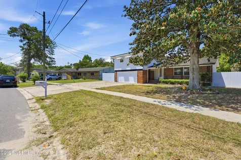 5855 W Jaguar Drive Jacksonville FL 32244