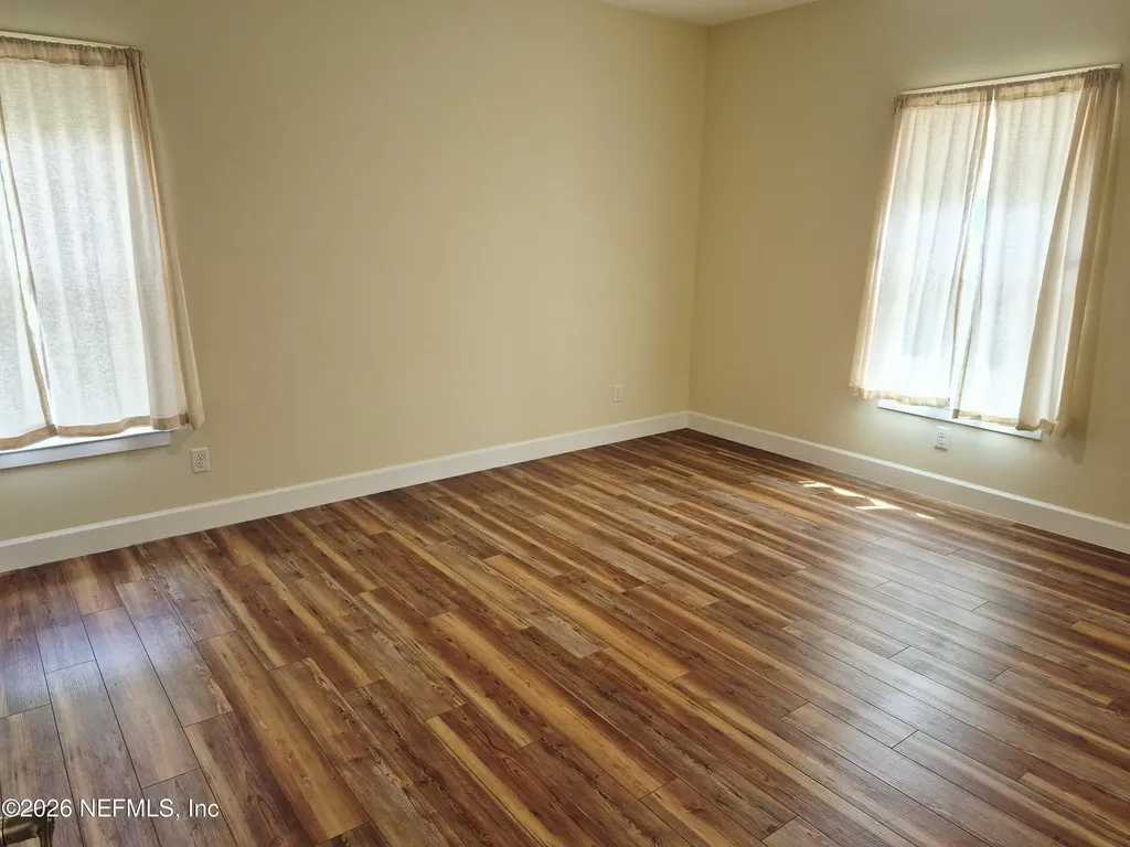 711 N Park Street Crescent City FL 32112
