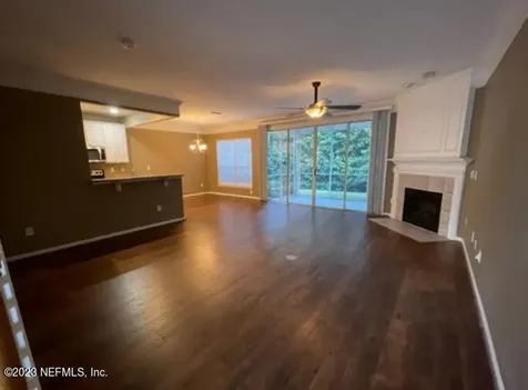 11043 E Castlemain Circle Jacksonville FL 32256