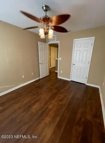 11043 E Castlemain Circle Jacksonville FL 32256