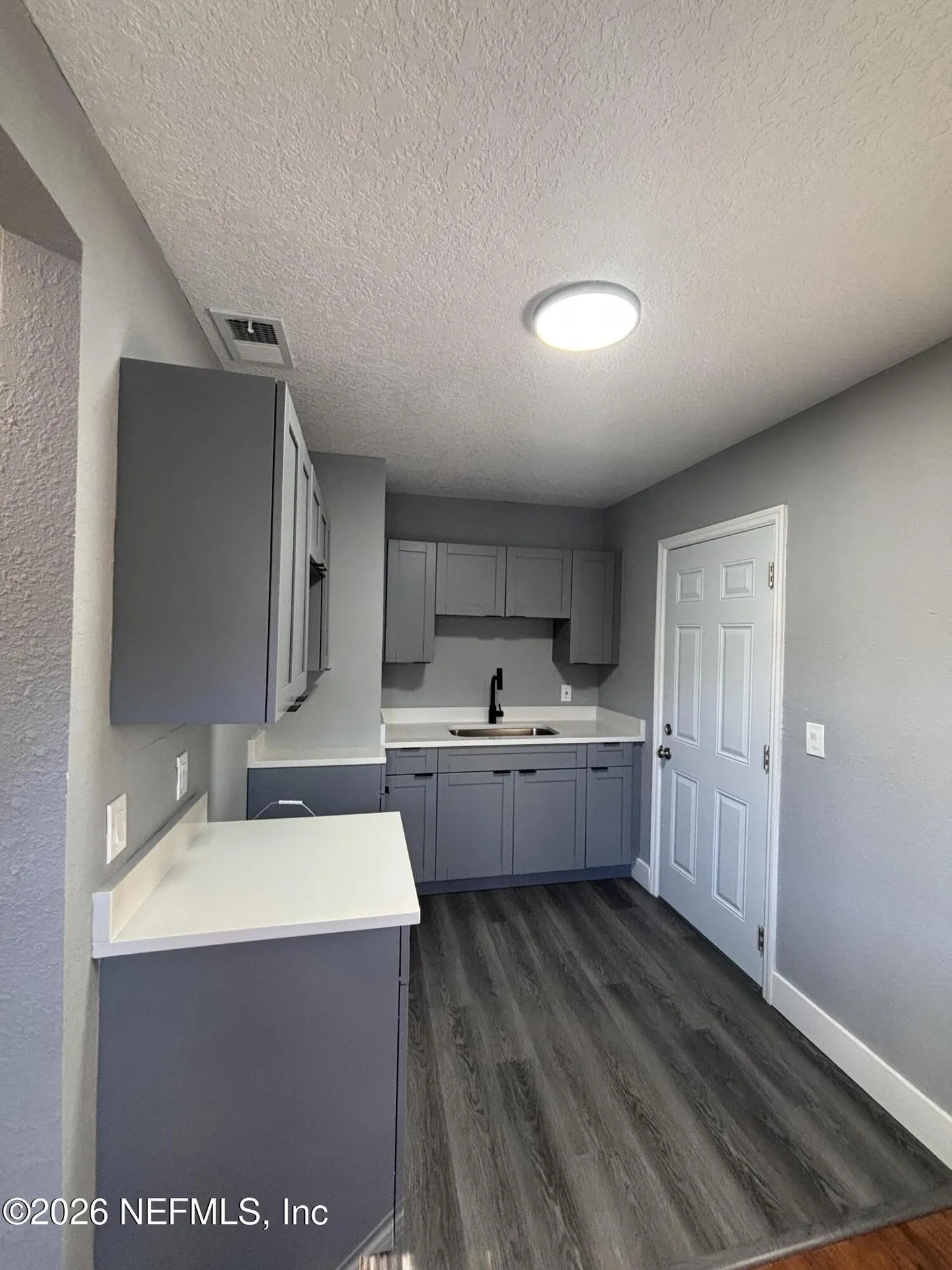 6244 Pettiford Drive W Jacksonville FL 32209