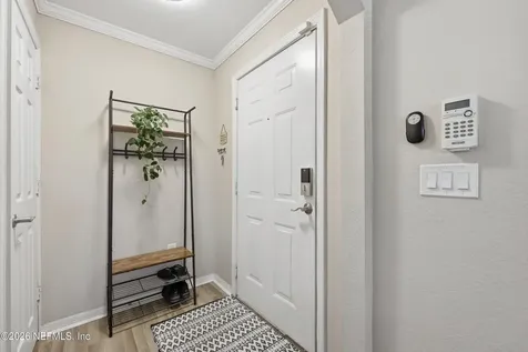 7800 Point Meadows Drive Jacksonville FL 32256