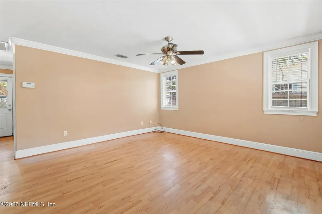 116 Oakland Avenue S San Mateo FL 32187