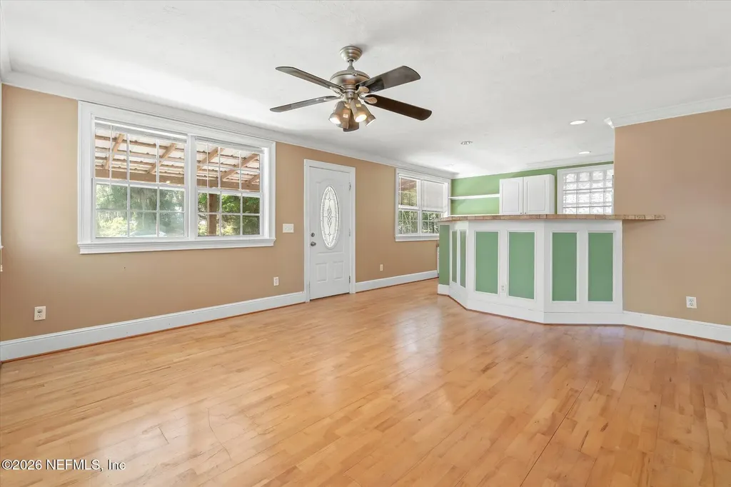116 Oakland Avenue S San Mateo FL 32187