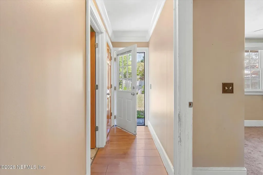 116 Oakland Avenue S San Mateo FL 32187