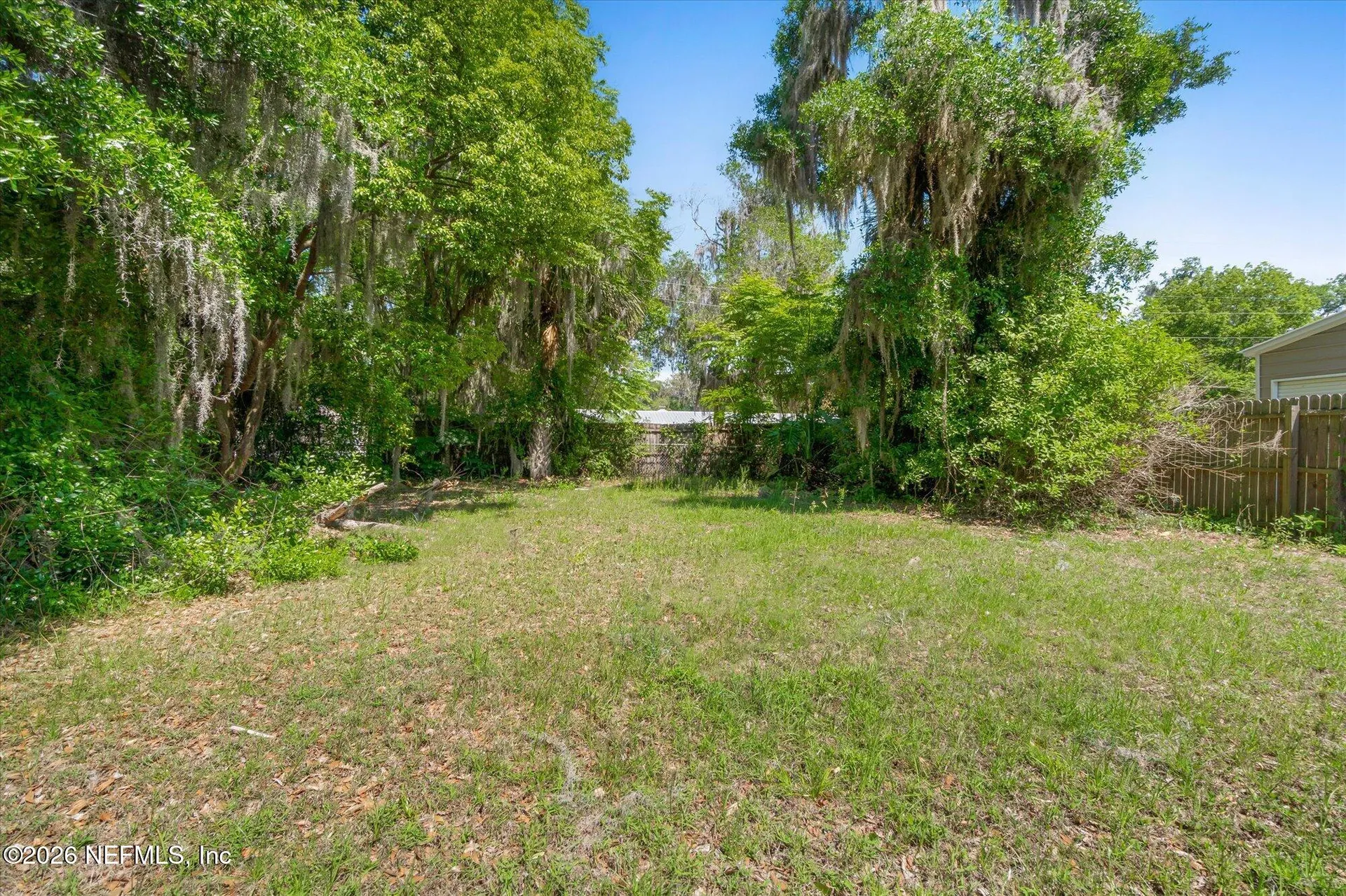 116 Oakland Avenue S San Mateo FL 32187