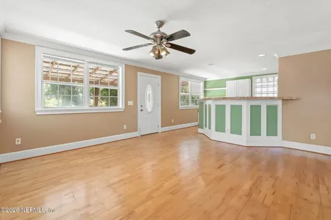 116 Oakland Avenue S San Mateo FL 32187