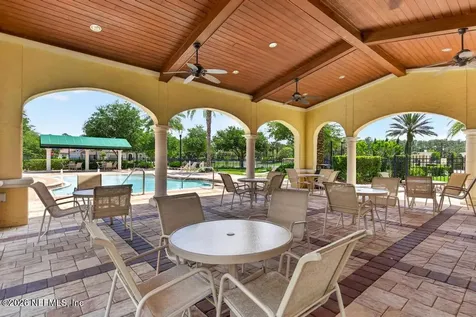 3040 Montilla Drive Jacksonville FL 32246