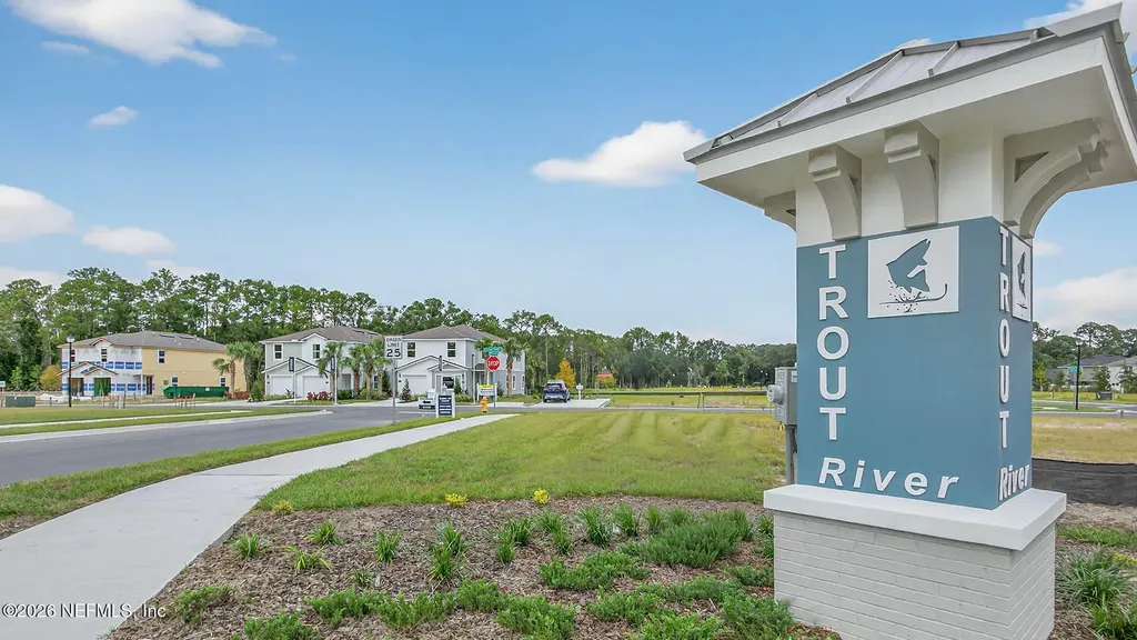 5882 Victoria Creek Lane Jacksonville FL 32219