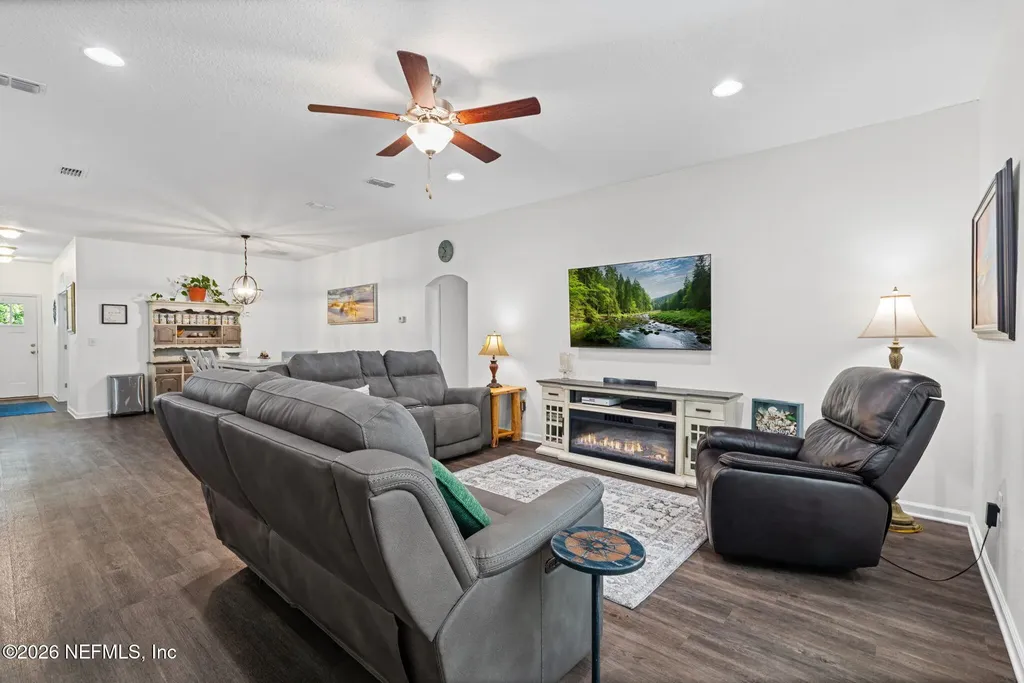 4746 Plymouth Street Jacksonville FL 32205
