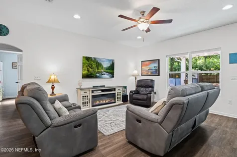 4746 Plymouth Street Jacksonville FL 32205