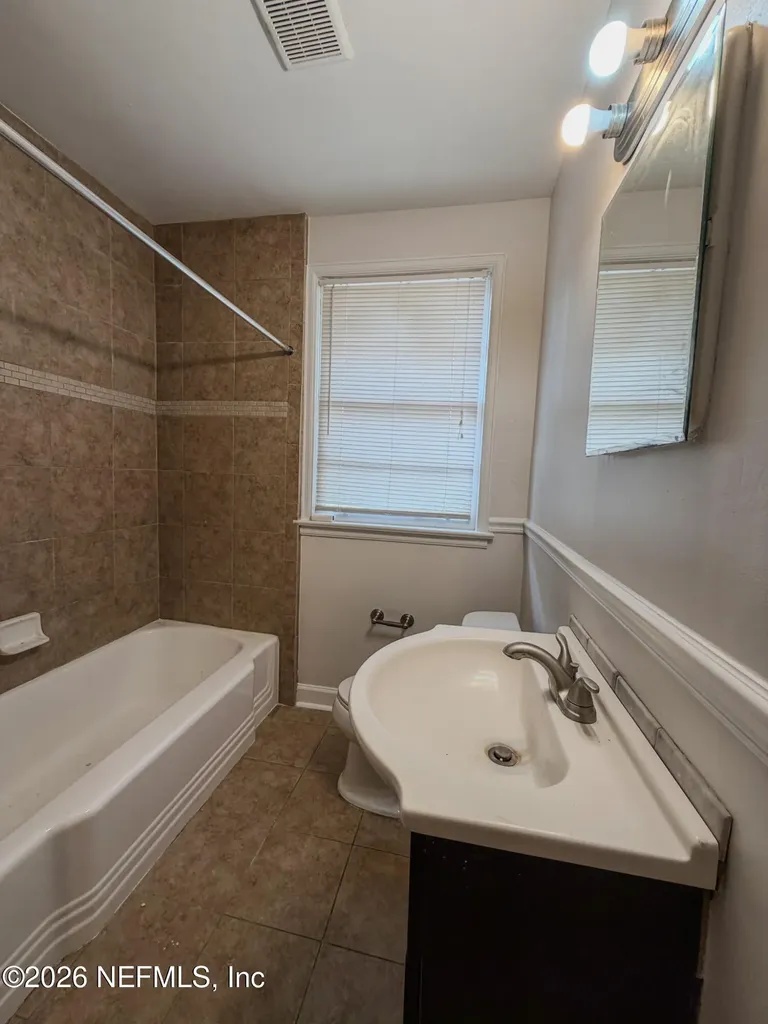 2575 Myra Street Jacksonville FL 32204