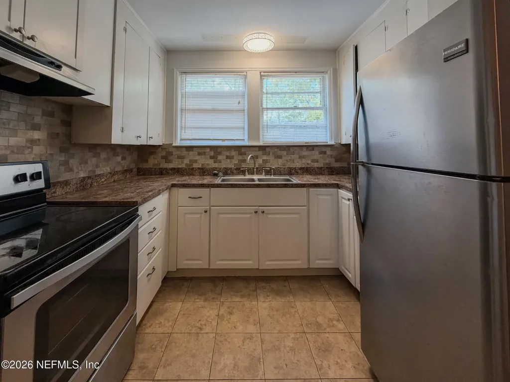2575 Myra Street Jacksonville FL 32204