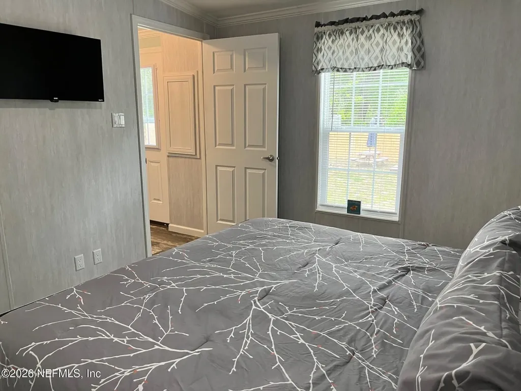 111 & 113 Wateroak Road Satsuma FL 32189