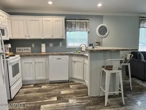111 & 113 Wateroak Road Satsuma FL 32189