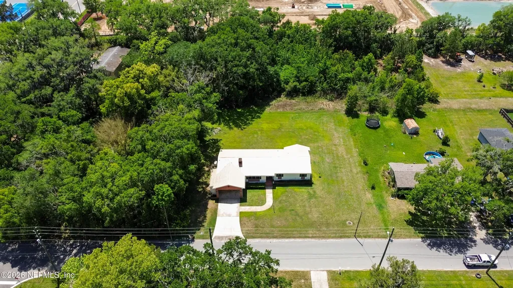 105 W Vivian Drive Hastings FL 32145