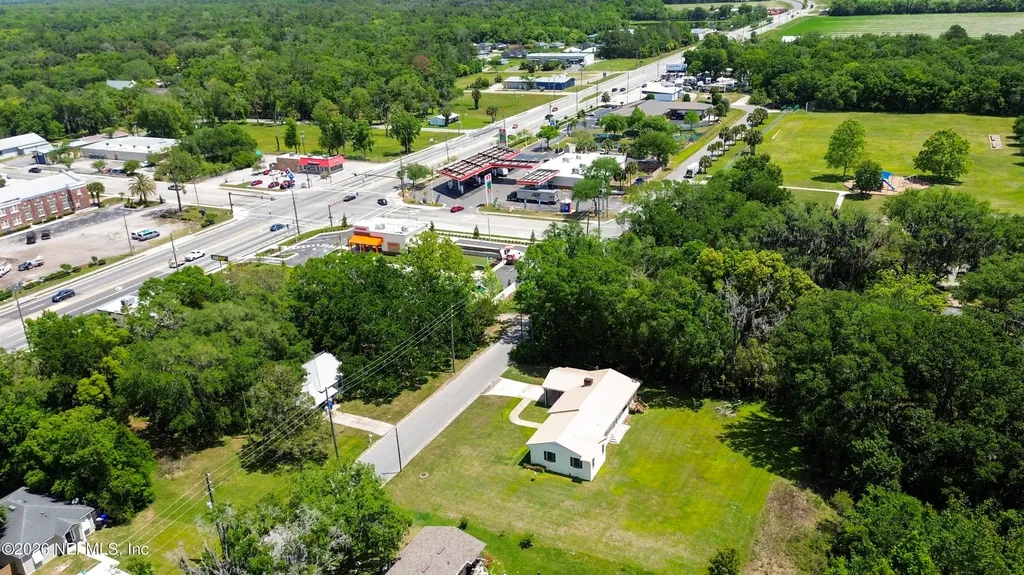 105 W Vivian Drive Hastings FL 32145