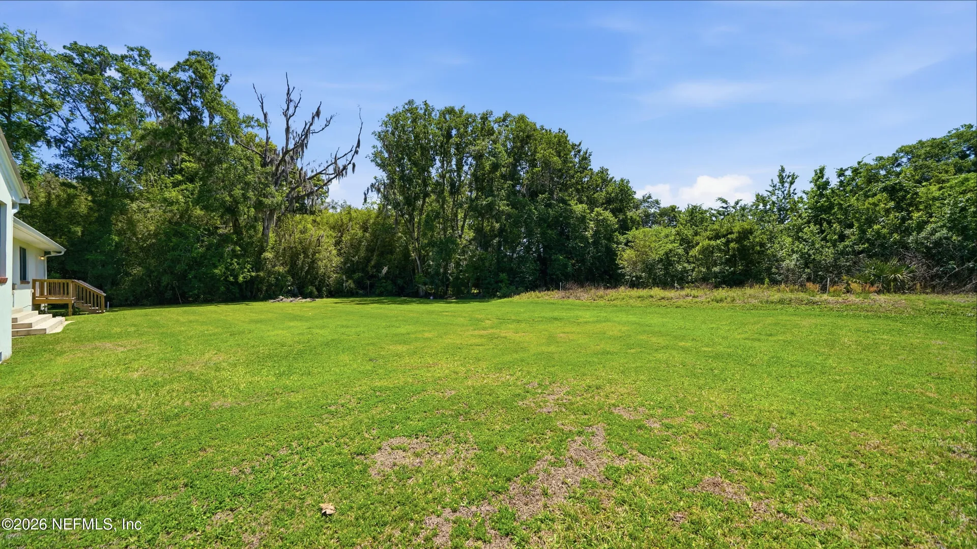 105 W Vivian Drive Hastings FL 32145