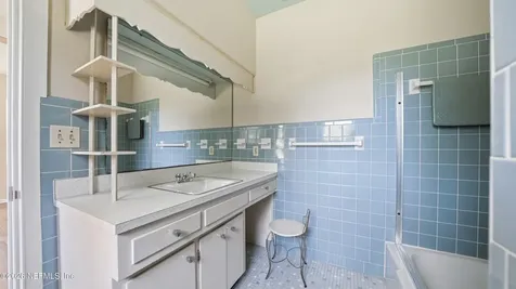 105 W Vivian Drive Hastings FL 32145