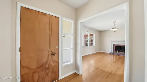 105 W Vivian Drive Hastings FL 32145