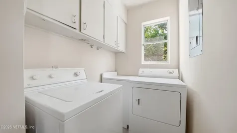 105 W Vivian Drive Hastings FL 32145
