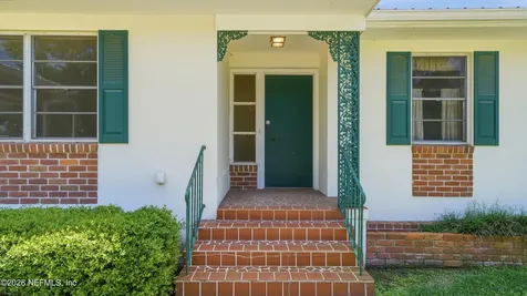 105 W Vivian Drive Hastings FL 32145