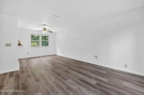 7993 Jasper Avenue Jacksonville FL 32211