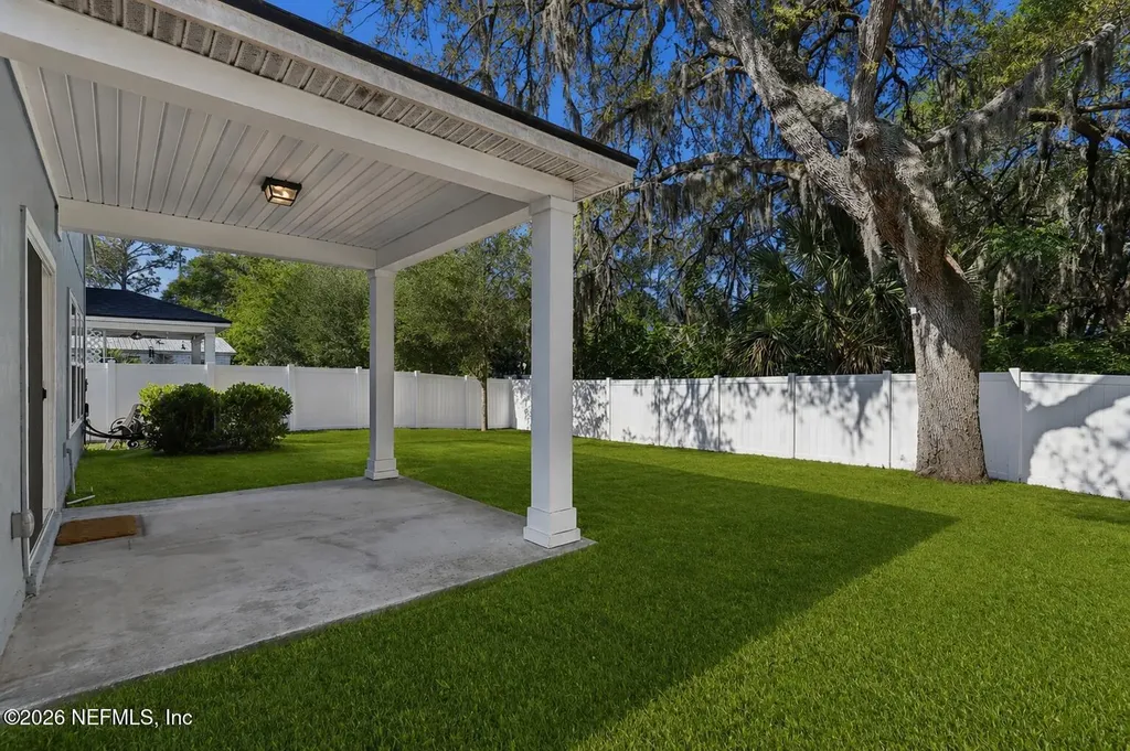 2016 Dutton Island Oaks Way Jacksonville FL 32233