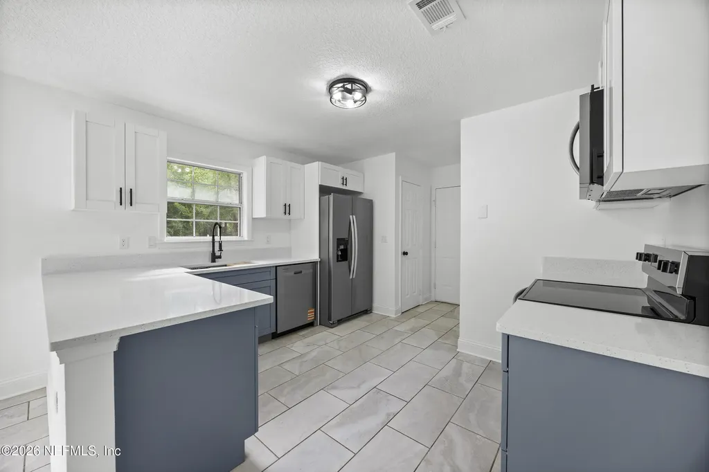 5158 Sweat Road Green Cove Springs FL 32043