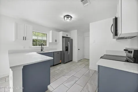 5158 Sweat Road Green Cove Springs FL 32043