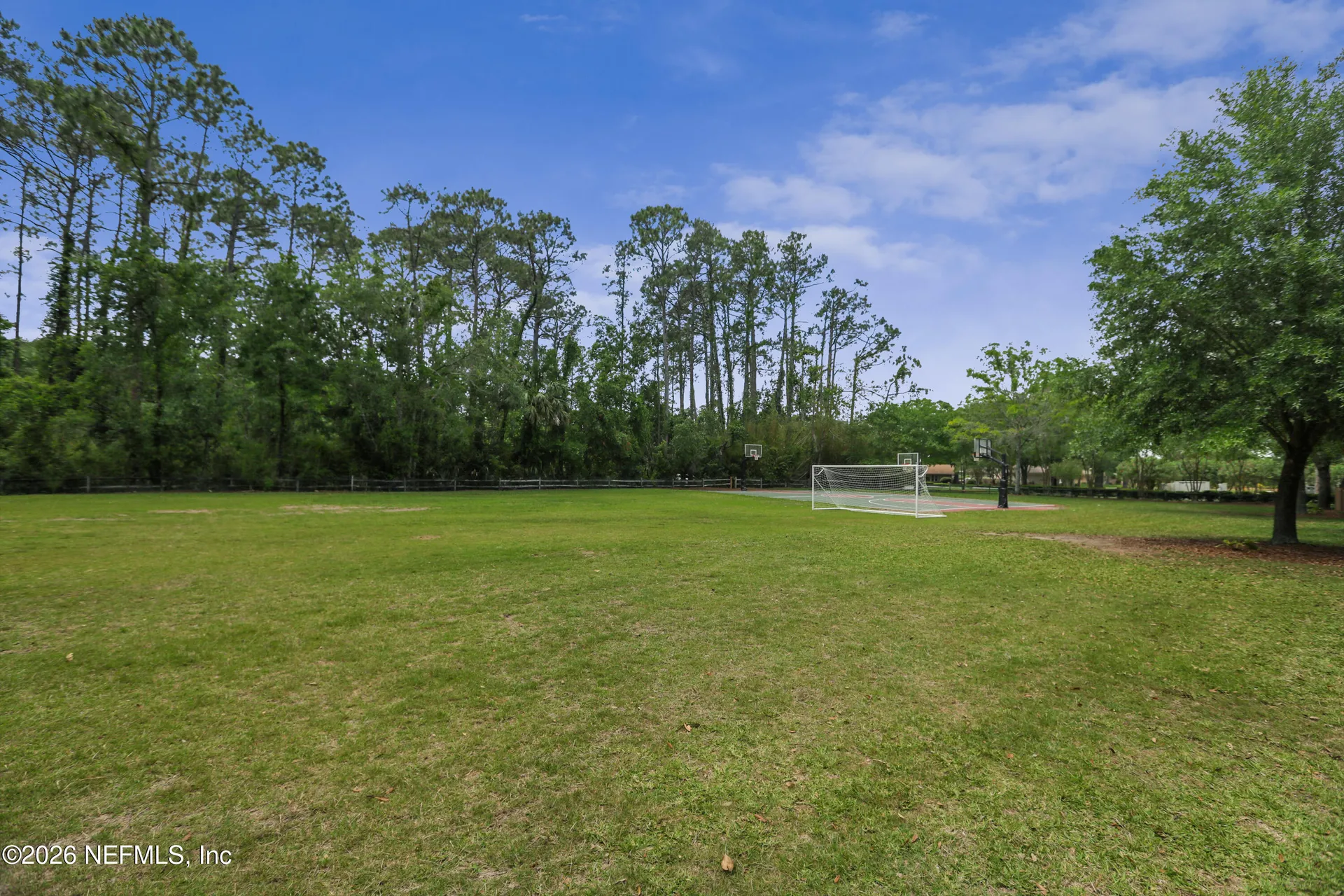8228 Hollyridge Road Jacksonville FL 32256