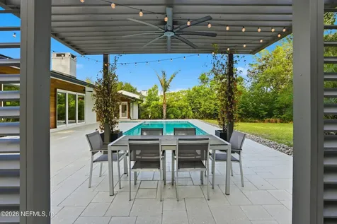 8228 Hollyridge Road Jacksonville FL 32256
