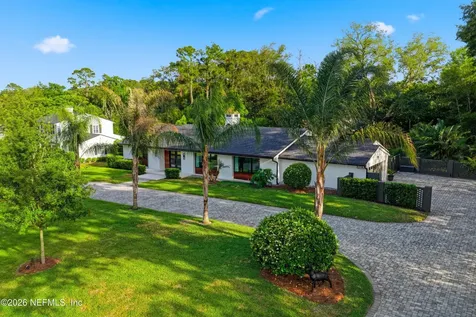 8228 Hollyridge Road Jacksonville FL 32256