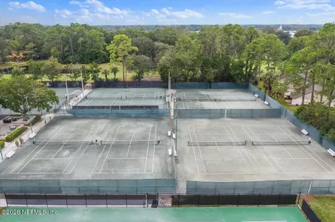 8228 Hollyridge Road Jacksonville FL 32256