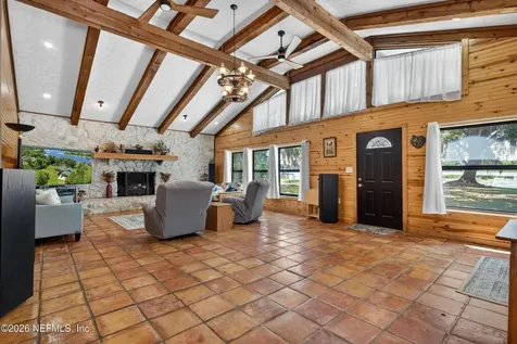 163 Sunny Lane Pomona Park FL 32181