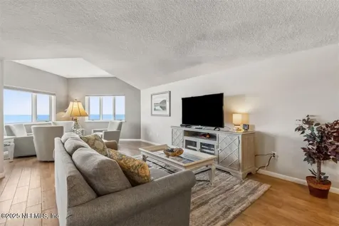 318 Sandcastles Court Fernandina Beach FL 32034