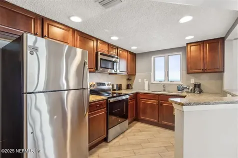 318 Sandcastles Court Fernandina Beach FL 32034