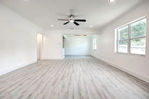 5757 Cedar Park Lane Jacksonville FL 32210