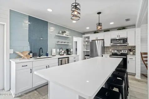 11 Burling Way Jacksonville Beach FL 32250