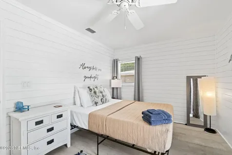 11 Burling Way Jacksonville Beach FL 32250