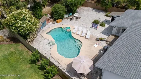 11 Burling Way Jacksonville Beach FL 32250