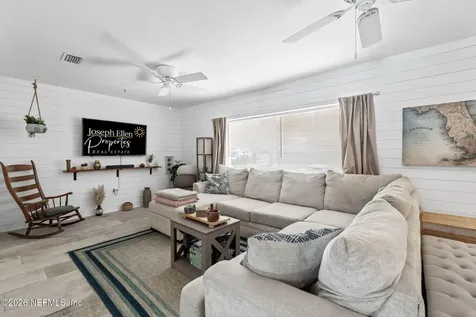 11 Burling Way Jacksonville Beach FL 32250